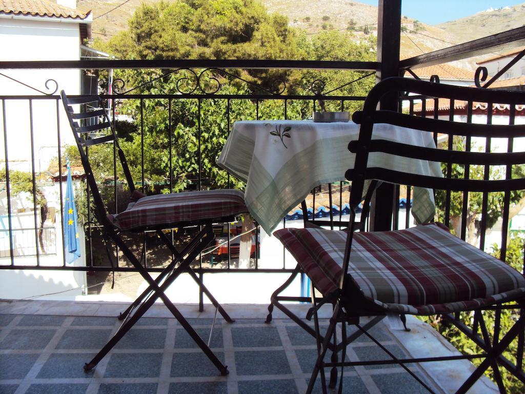 Spalieri Rooms Hydra  Exterior photo