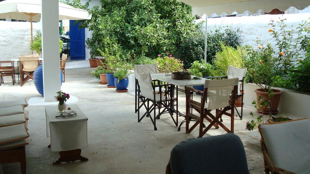 Spalieri Rooms Hydra  Exterior photo