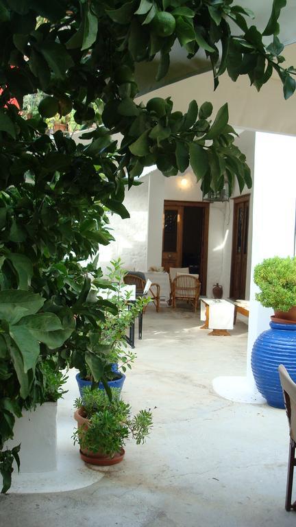Spalieri Rooms Hydra  Exterior photo